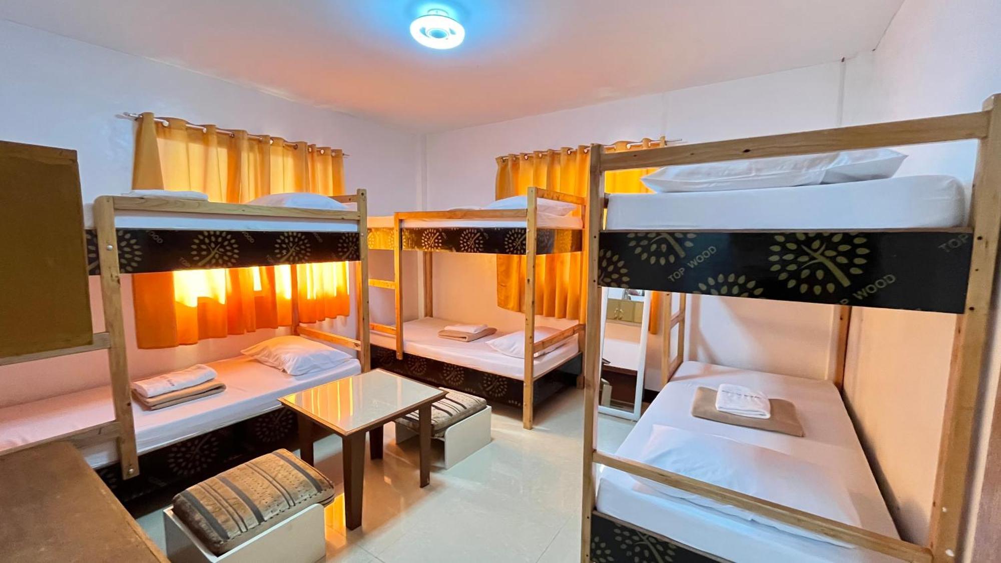 Mkb Pension Coron Exterior foto