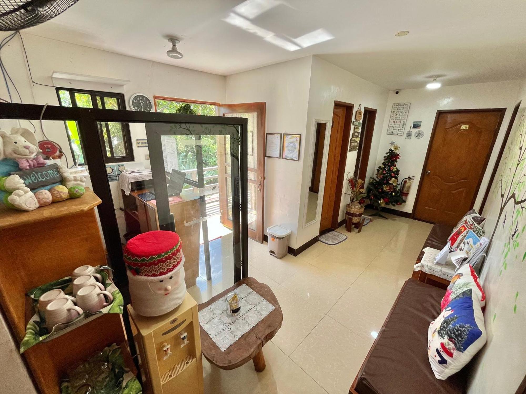 Mkb Pension Coron Exterior foto