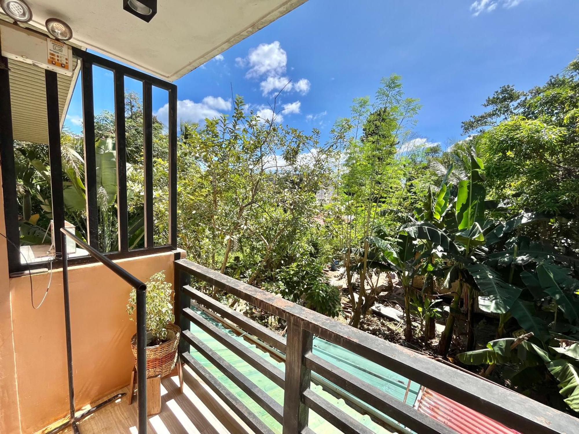 Mkb Pension Coron Exterior foto